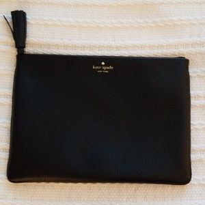 NWOT Kate Spade Gia leather pouch